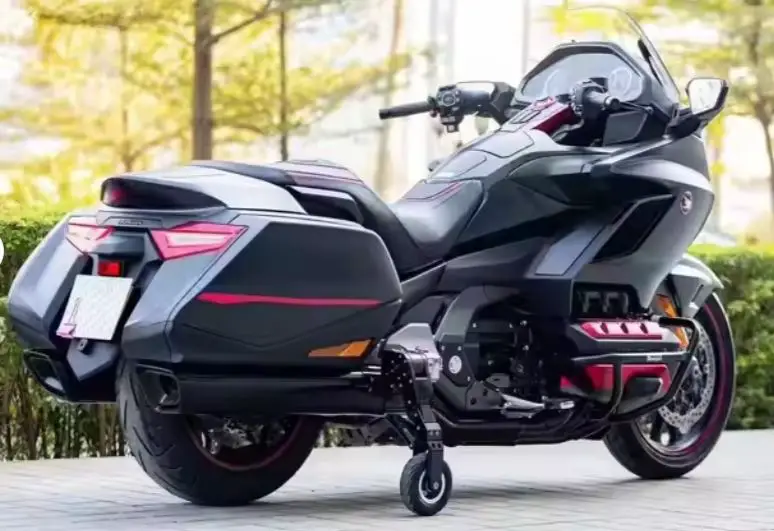 Motorcycle Landing Gear